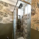 شقة 1 باري